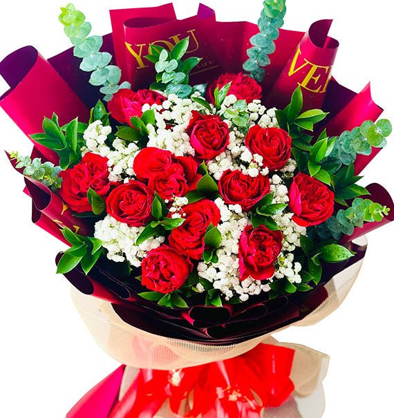 12 Red O'hara Roses Bouquet
