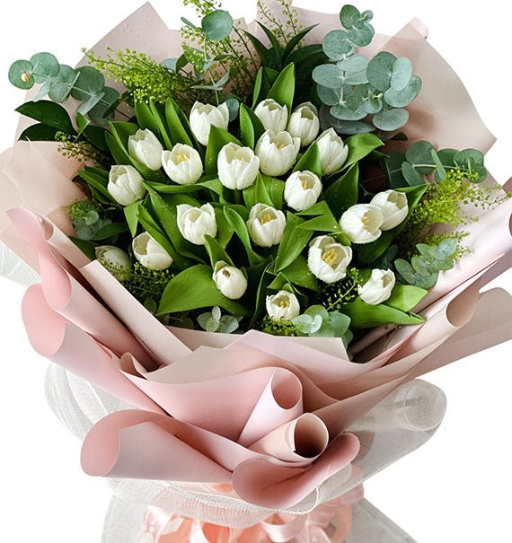 20 White Tulips Bouquet