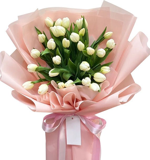 30 White Tulips Bouquet