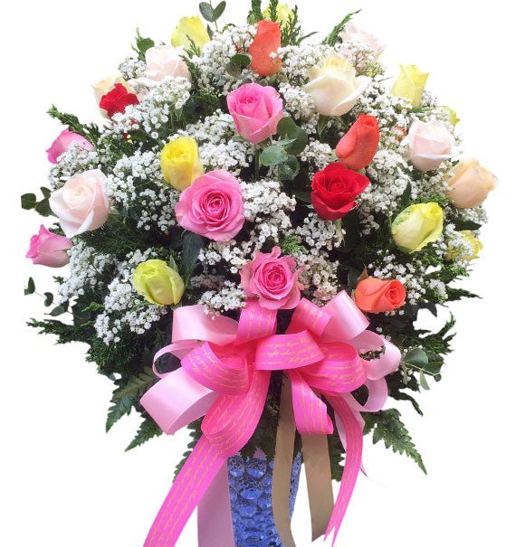 36 Mixed Roses In Vase