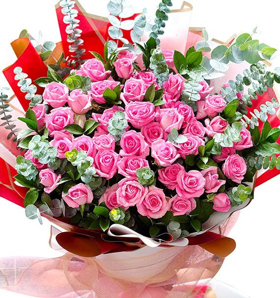 36 Pink Roses Bouquet For Womens Day Vietnam