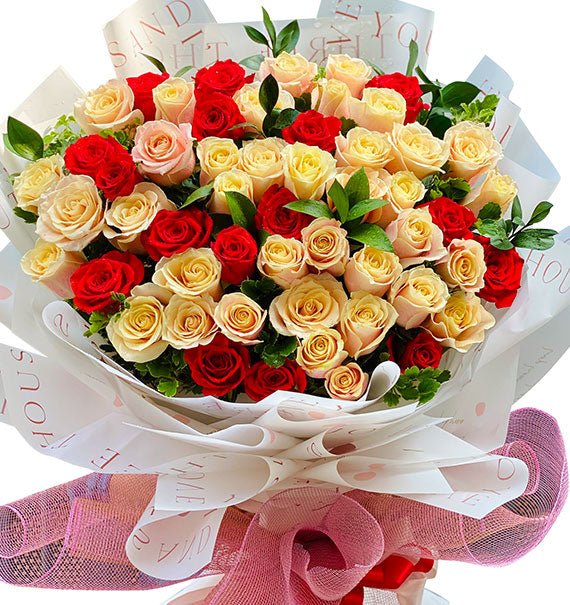 48 Mixed Roses Bouquet For Womens Day Vietnam