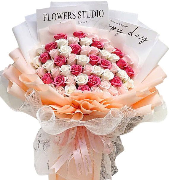 48 Mixed Waxed Roses Bouquet