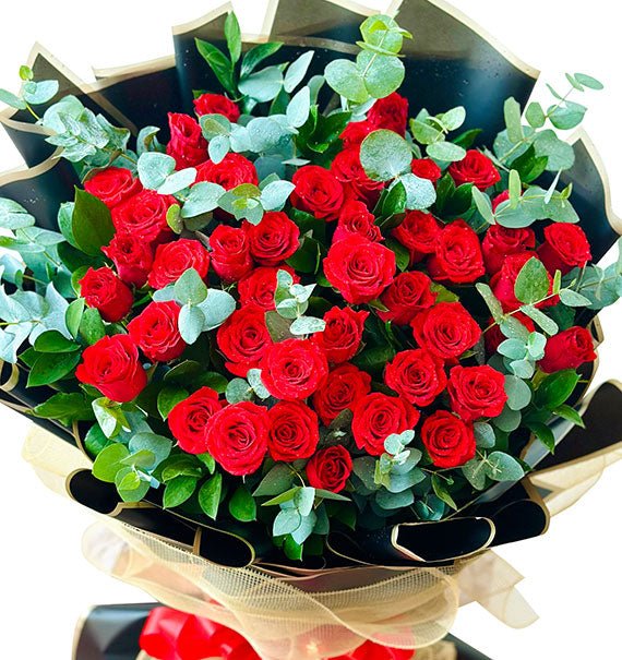 48 Red Roses Bouquet For Womens Day Vietnam