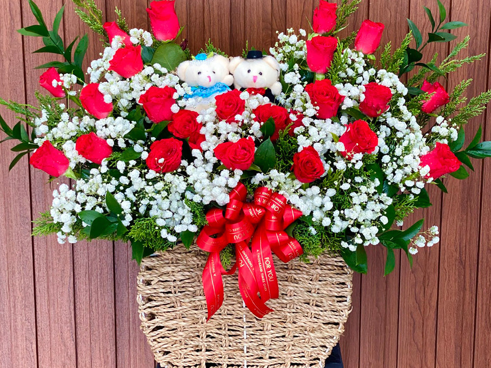 Anniversary Sweetheart Basket