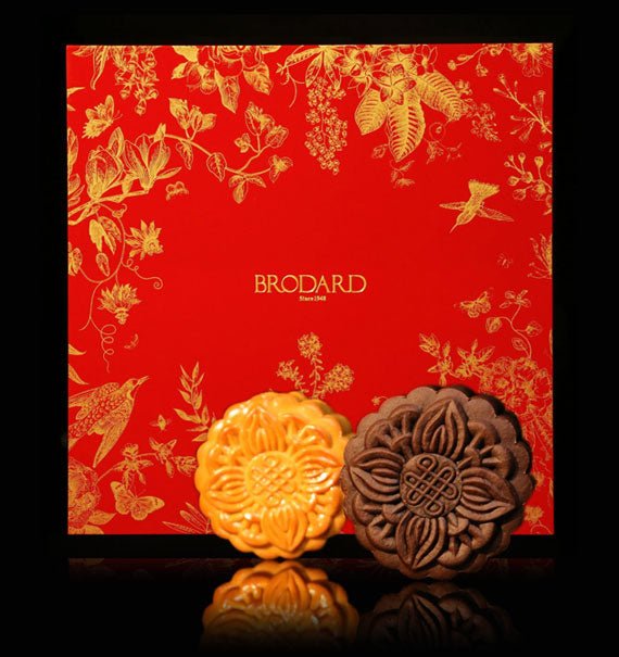 Brodard Vegetarian Mooncake No Egg Yolk Vietnam