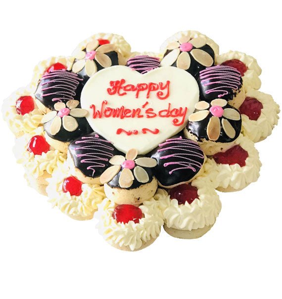 Chouxes Cream Cake Vietnamese Womens Day