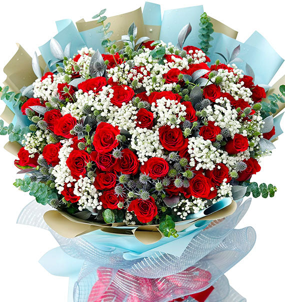 Cozy Christmas Rose Bouquet Vietnam