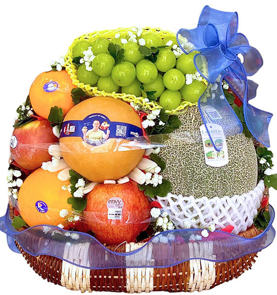 Elegant Love Fruit Hamper Valentine Vietnam
