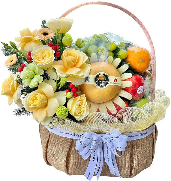 Golden Heart Fruit Basket Valentine Vietnam