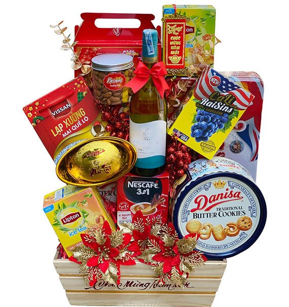 Golden Luxe Basket Tet Hamper