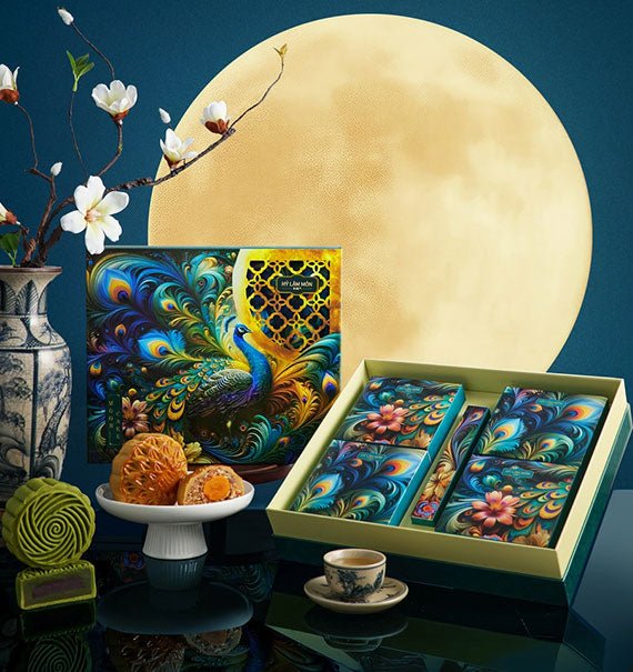 Hy Lam Mon Mooncake Vietnam Combo Luc Nguyet Thien Thu 2025