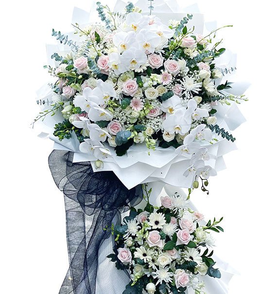 Lẵng Hoa Chia Buồn Hồ Chí Minh