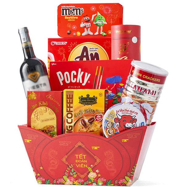 Lunar Gratitude Gift Tet Hamper