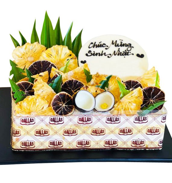 Pineapple Dallas Cake