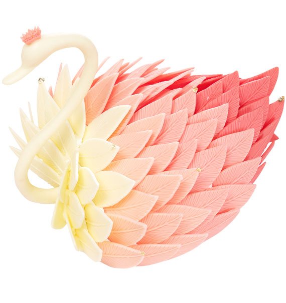 Rosy Swan Cakes Vietnam