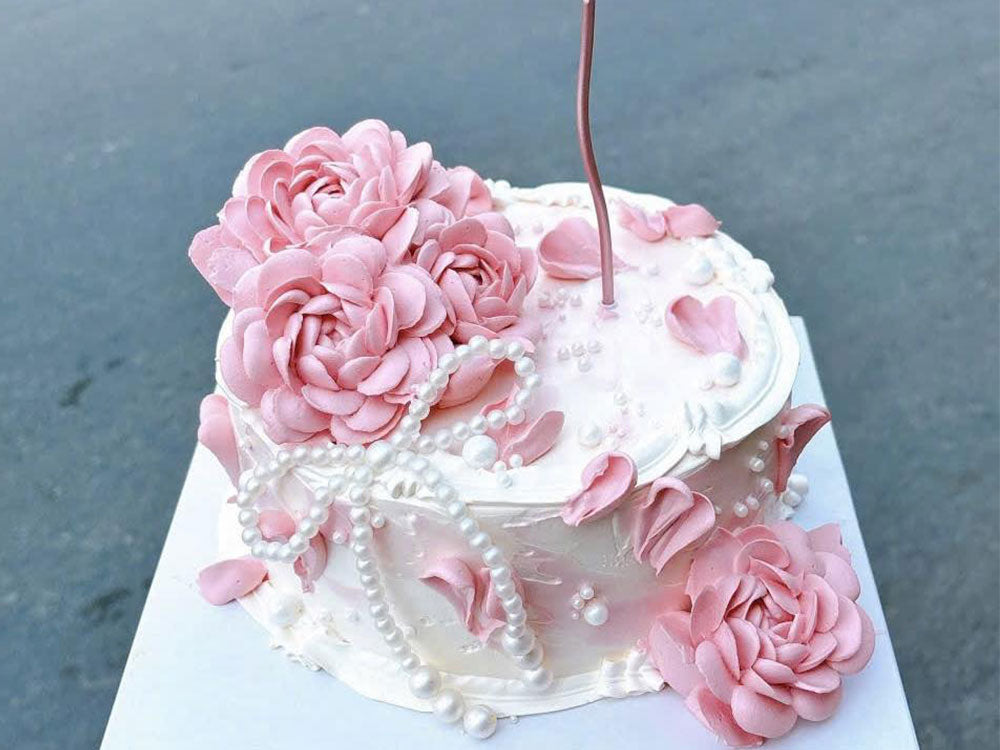 Surprise Celebration Cake Vietnam