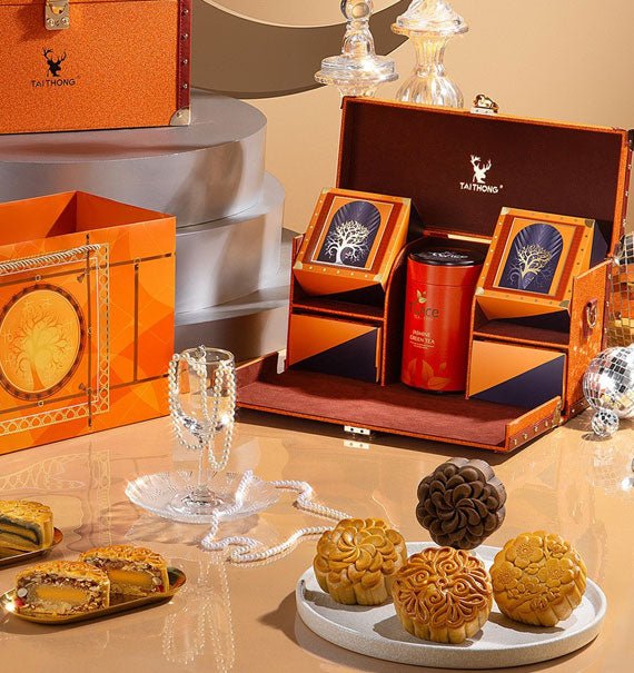 Tai Thong Mooncake Vietnam Timeless Trunk Orange