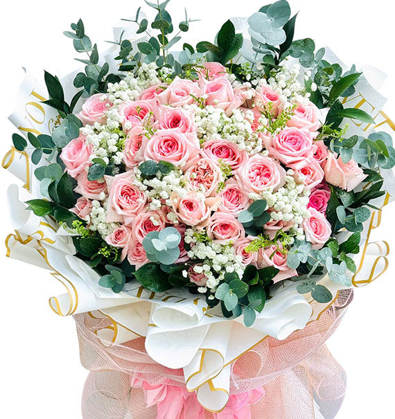 Vietnamese Women's Day Roses Bouquet
