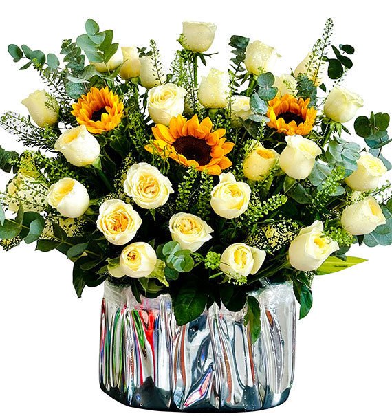 Warmest Wishes Womens Day Flowers Vietnam