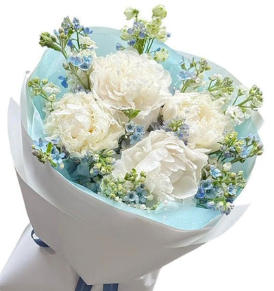 White Peony Bouquet (Pre-Order) - HCM ONLY