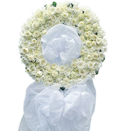 White Rose Wreath