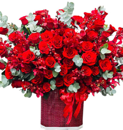 Winter Romance Basket For Christmas