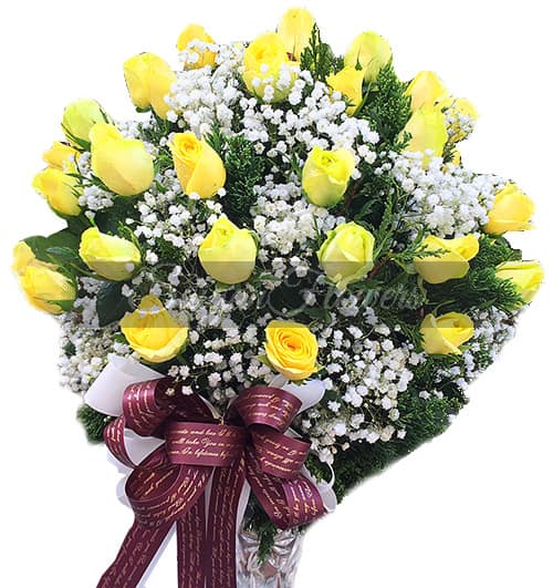 48-yellow-rose-in-vase