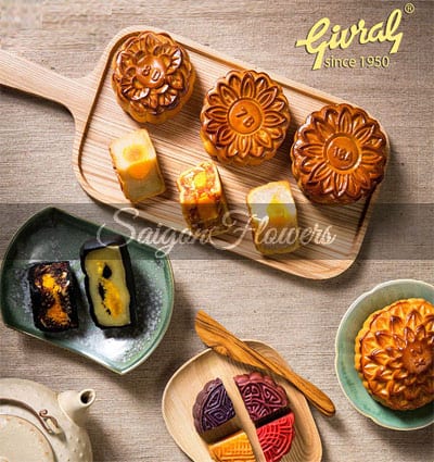 Givral Mooncakes 03