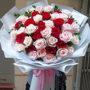 vietnamese-womens-day-roses-56