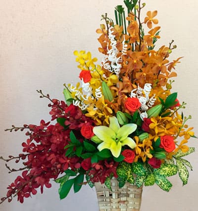 Send-Flowers-To-Women's-Day-2010-0910