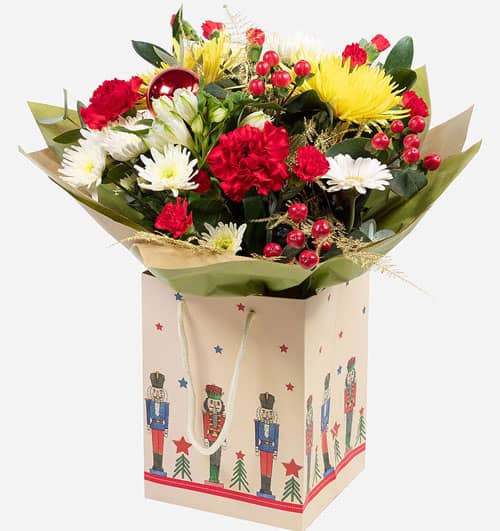 Christmas-Flowers-Delivery-To-Vietnam