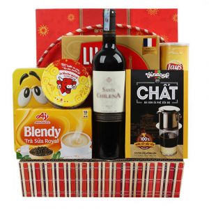 tet-gifts-basket-vietnam-01