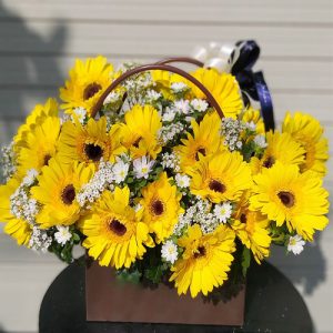 flowers-for-women-day-71