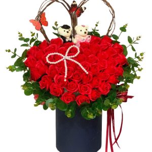 special-artificial-roses-and-chocolate-20-10-02