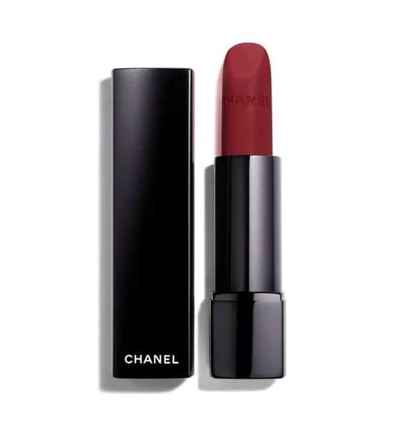 Chanel-Rouge-Allure-Velvet-Extreme-130-Rouge-Obscur-570x605